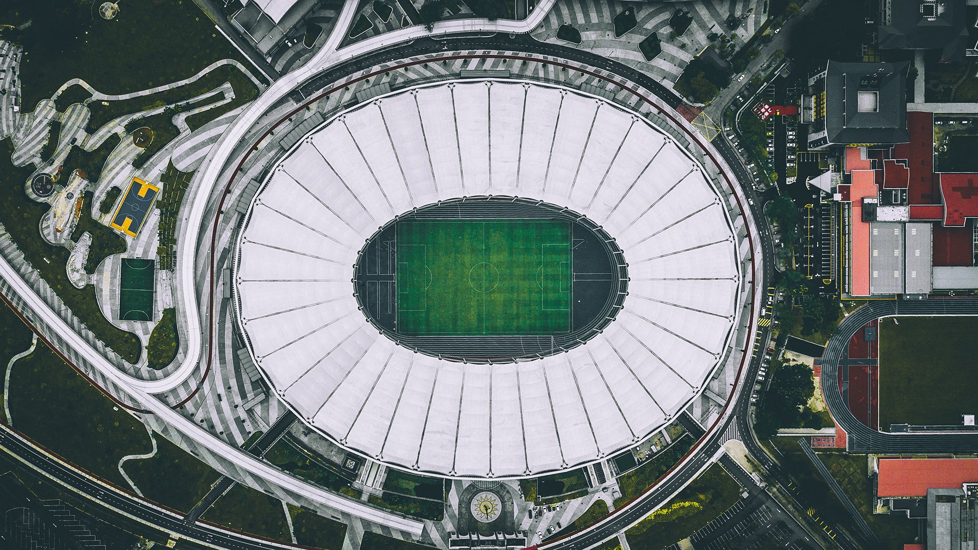 2026年世界沙漠马拉松系列赛 中国跑者完赛率全球最高，沙漠马拉松第一人